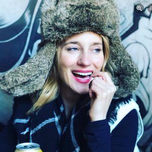 Meet your Posher, Cora